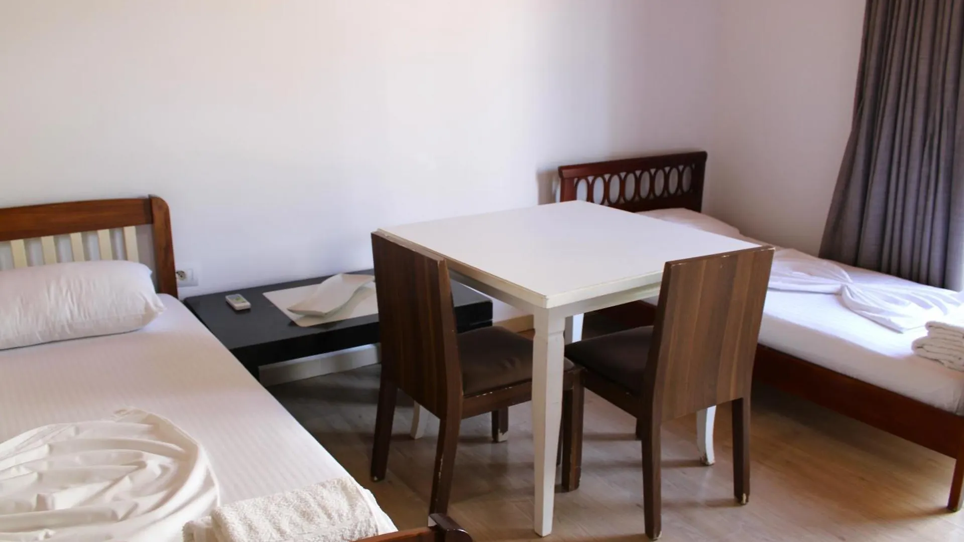 Vila Rafael Ksamil